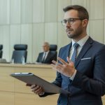 découvrez comment devenir expert judiciaire, les étapes d'inscription et les missions principales de ce métier essentiel à la justice.